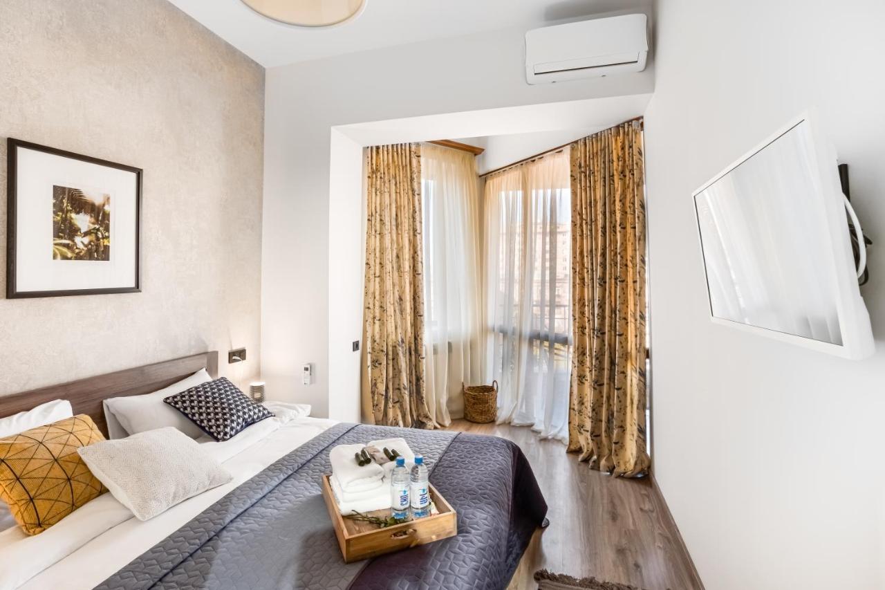 Hotelise I Tonic Apartment Yerevan Ngoại thất bức ảnh