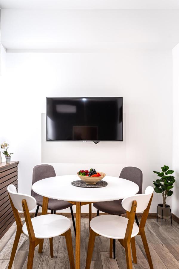 Hotelise I Tonic Apartment Yerevan Ngoại thất bức ảnh