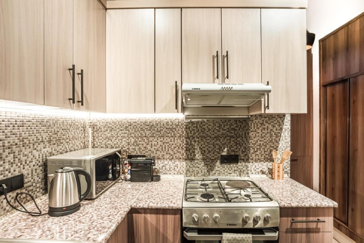 Hotelise I Tonic Apartment Yerevan Ngoại thất bức ảnh