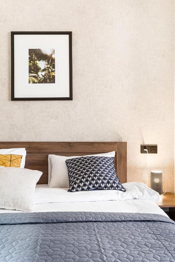Hotelise I Tonic Apartment Yerevan Ngoại thất bức ảnh